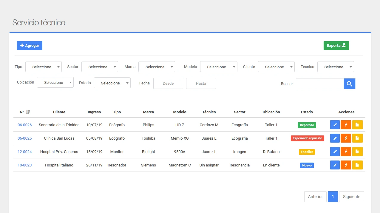 Pantalla de computadora con una interfaz de software a medida de una empresa de servicio técnico y venta de equipamiento médico. La imagen muestra un módulo para seguimiento y control de equipos ingresados para service y reparación.